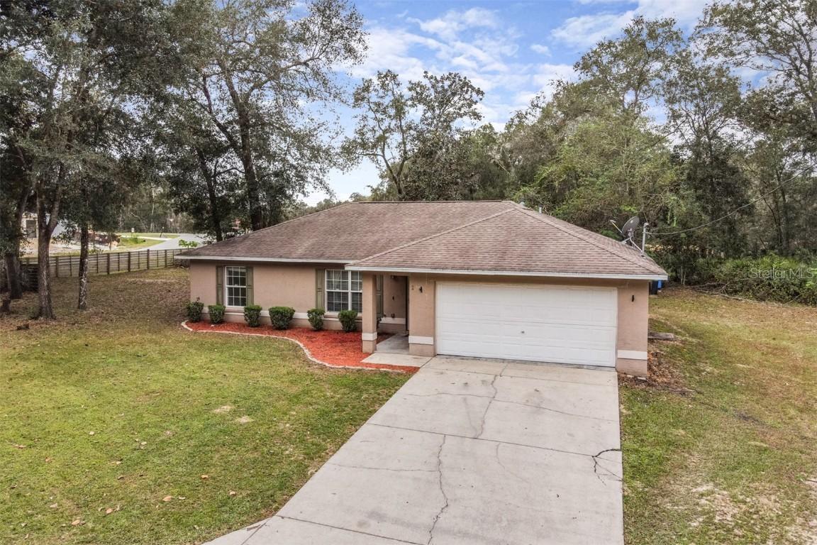 2 Spruce Terrace Run, Ocala, FL 34472