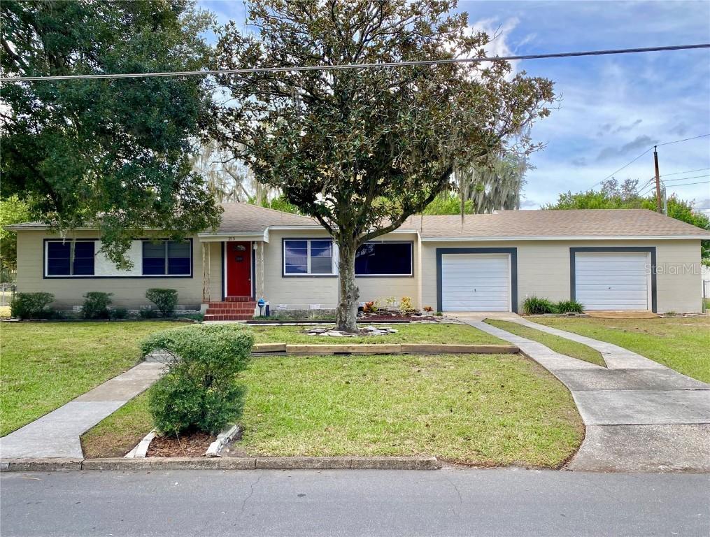 215 S Elm Rd., Lakeland, FL 33801