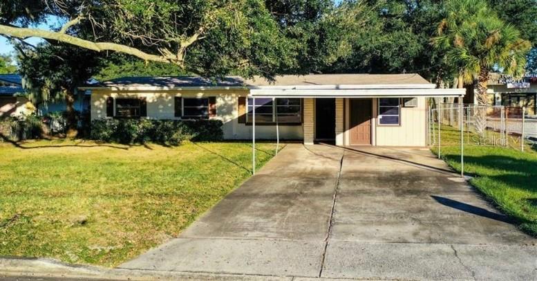 8403 Twin Lakes Blvd., Tampa, FL 33614