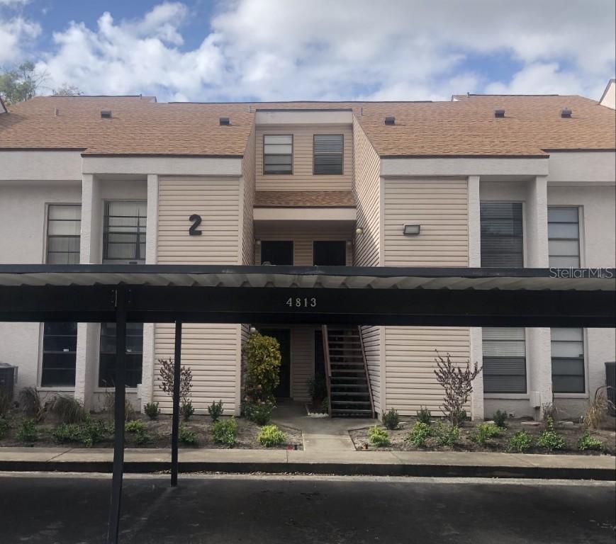4813 Puritan Cir. #202C, Tampa, FL 33617
