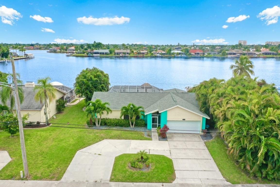 614 Cape Coral Pkwy., Cape Coral, FL 33914