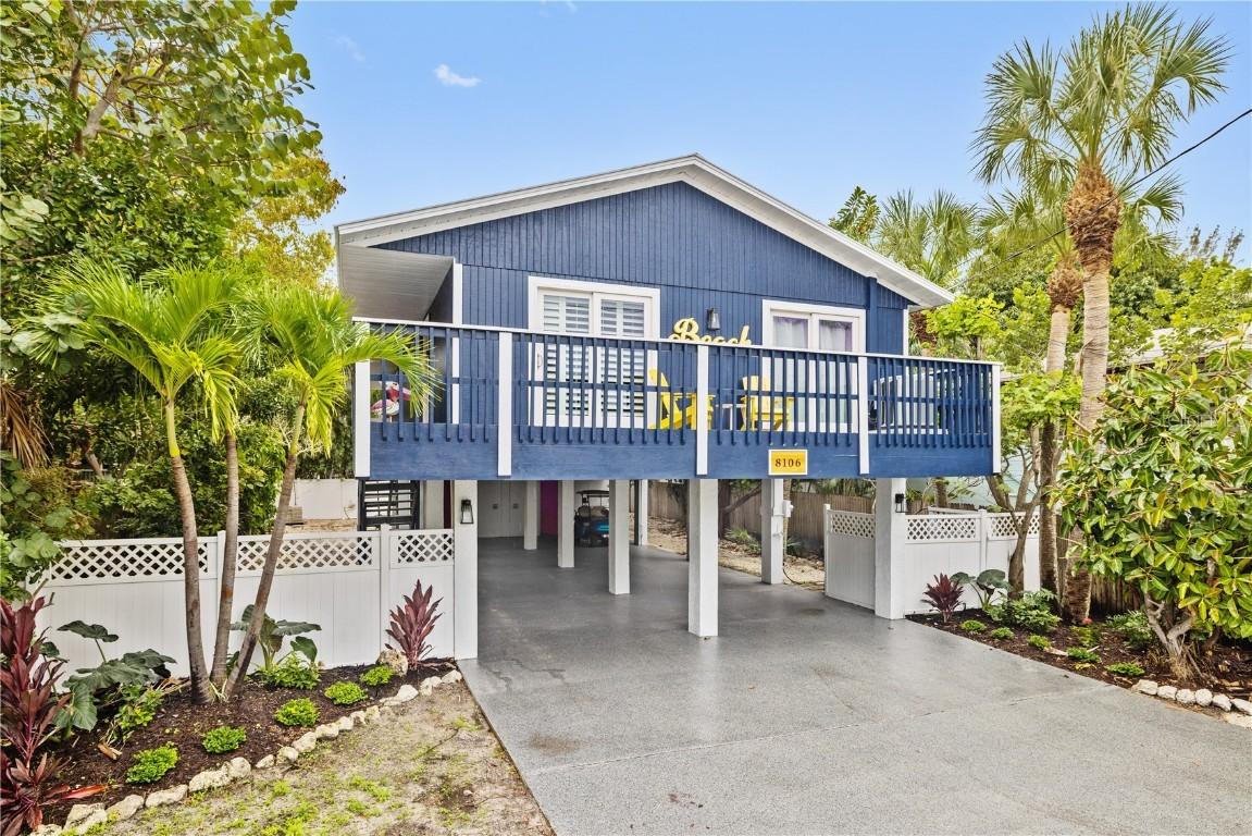 8106 Gulf Dr., Holmes Beach, FL 34217