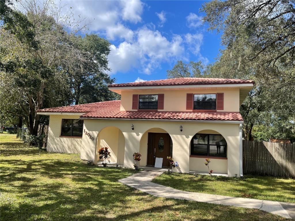 12020 Midlake Dr., Tampa, FL 33612
