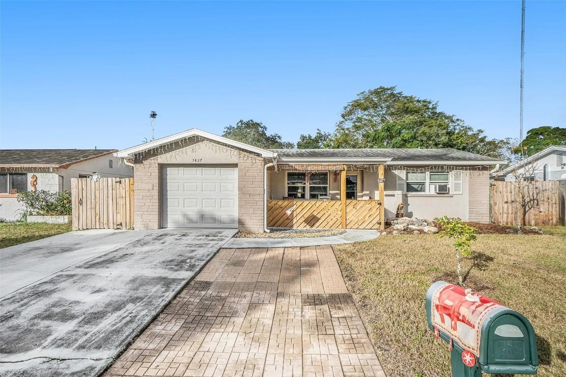 1427 Brixton Ln., Holiday, FL 34691