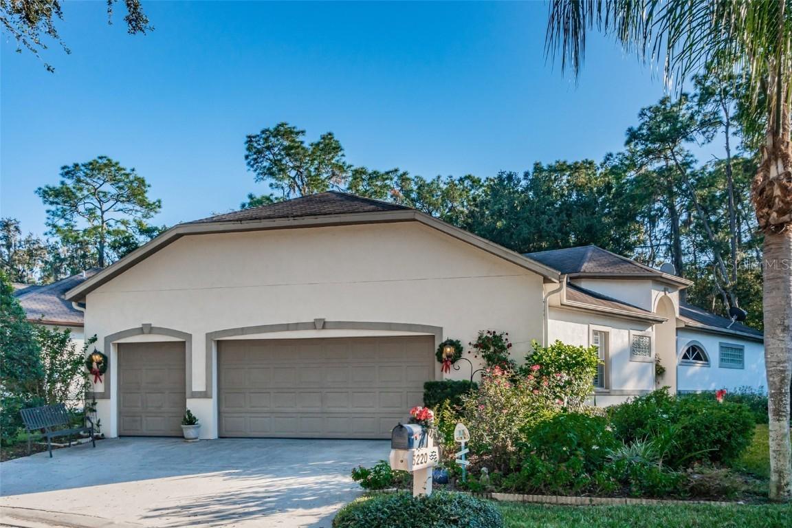5220 Fairway One Dr., Valrico, FL 33596