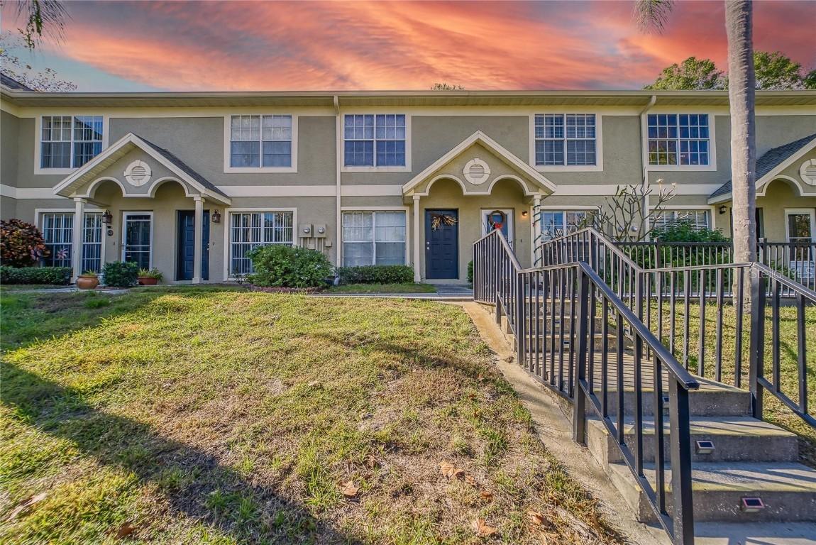 2897 Thaxton Dr. #66, Palm Harbor, FL 34684