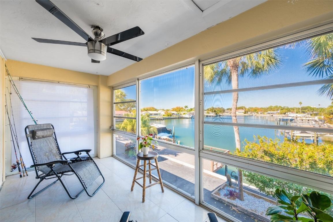 3717 46th Ave. #14, St Petersburg, FL 33711