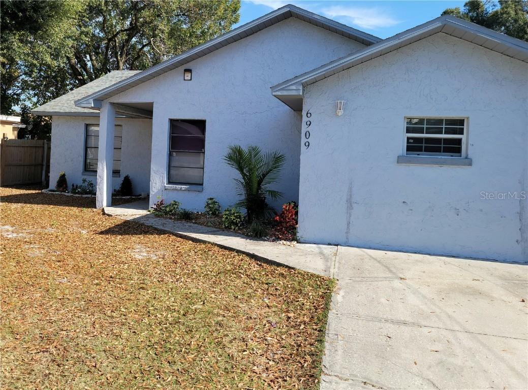 6909 N Clearview Ave., Tampa, FL 33614