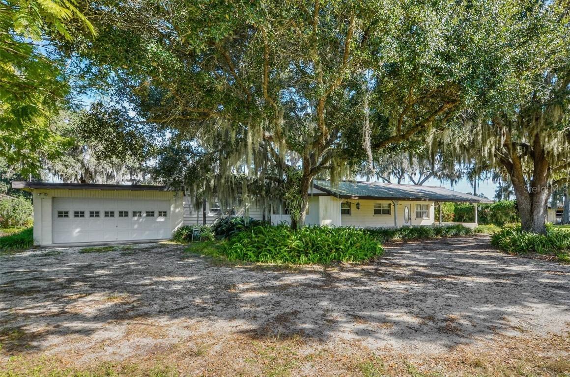 2726 37th St., Palmetto, FL 34221