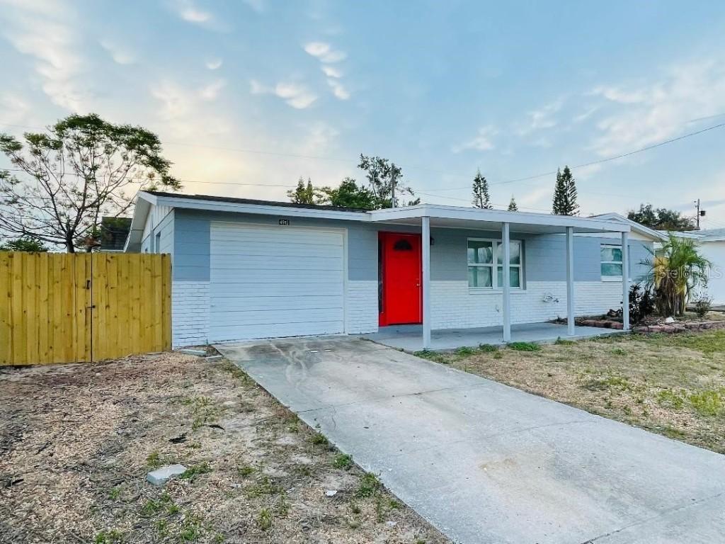 4915 Mirage Ave., Holiday, FL 34690