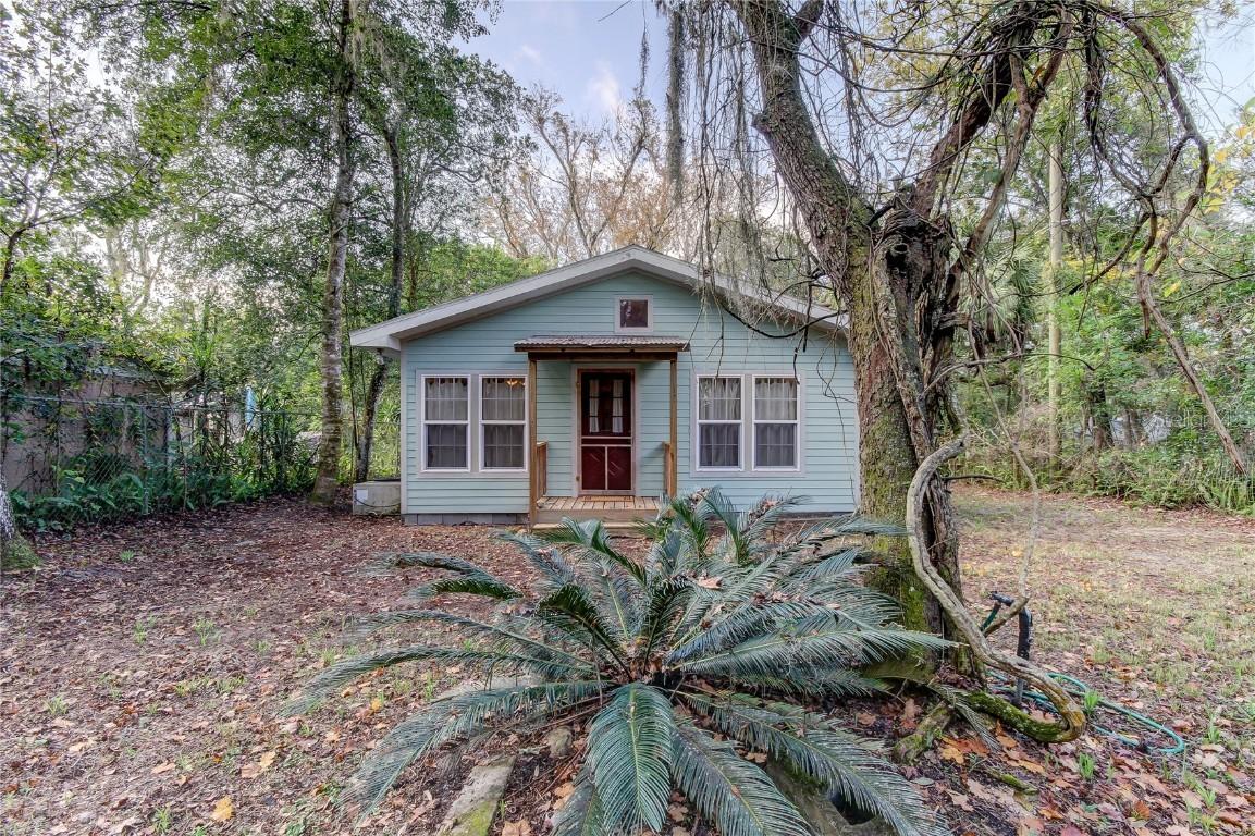 4395 Pocahontas Dr., Dade City, FL 33523