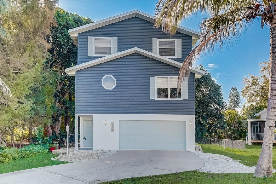 3405 10th St., Palmetto, FL 34221