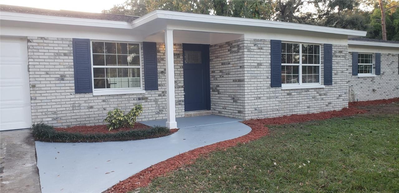 405 Dali Dr., Brandon, FL 33511