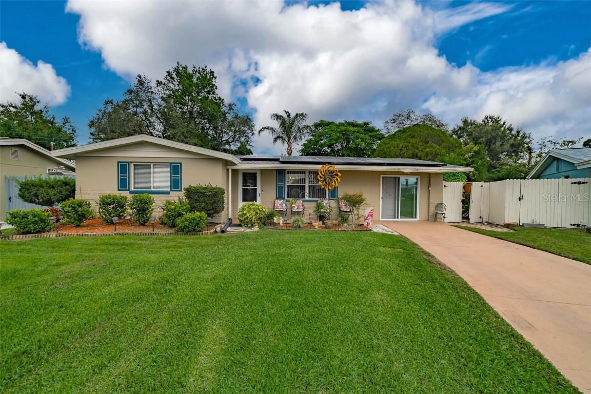 1748 Colmar Dr., Holiday, FL 34690