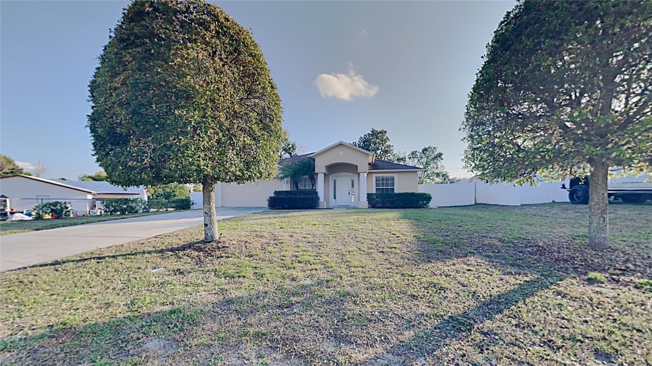 609 N Apache Cir., Deltona, FL 32725