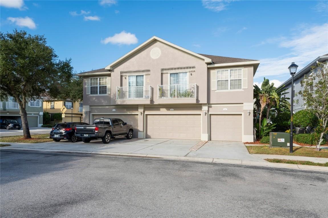 5244 Blue Roan Way, Wesley Chapel, FL 33544