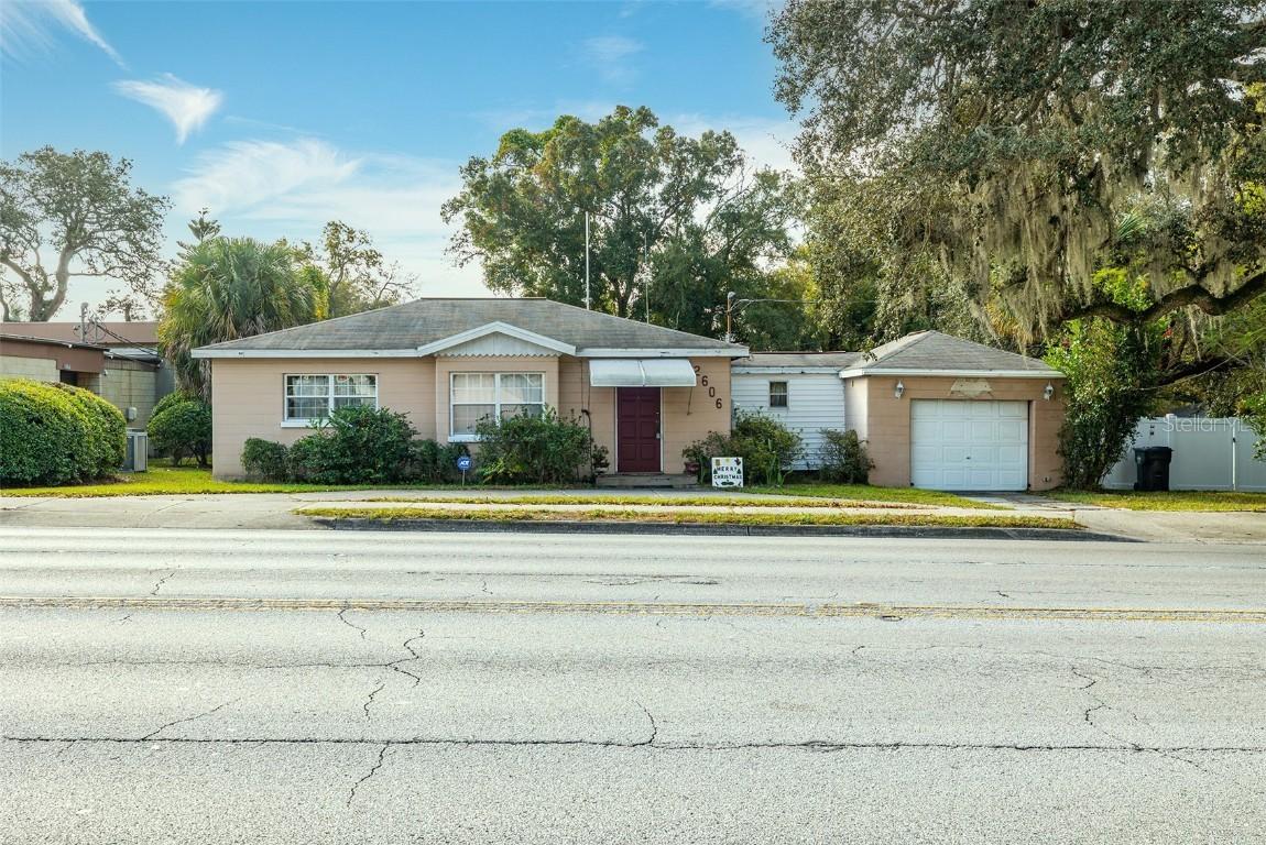 2606 W Sligh Ave., Tampa, FL 33614