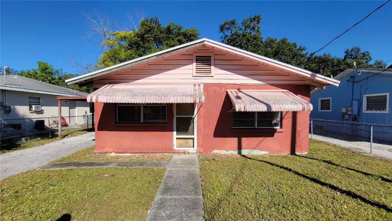 112 12th Ave., Bradenton, FL 34205