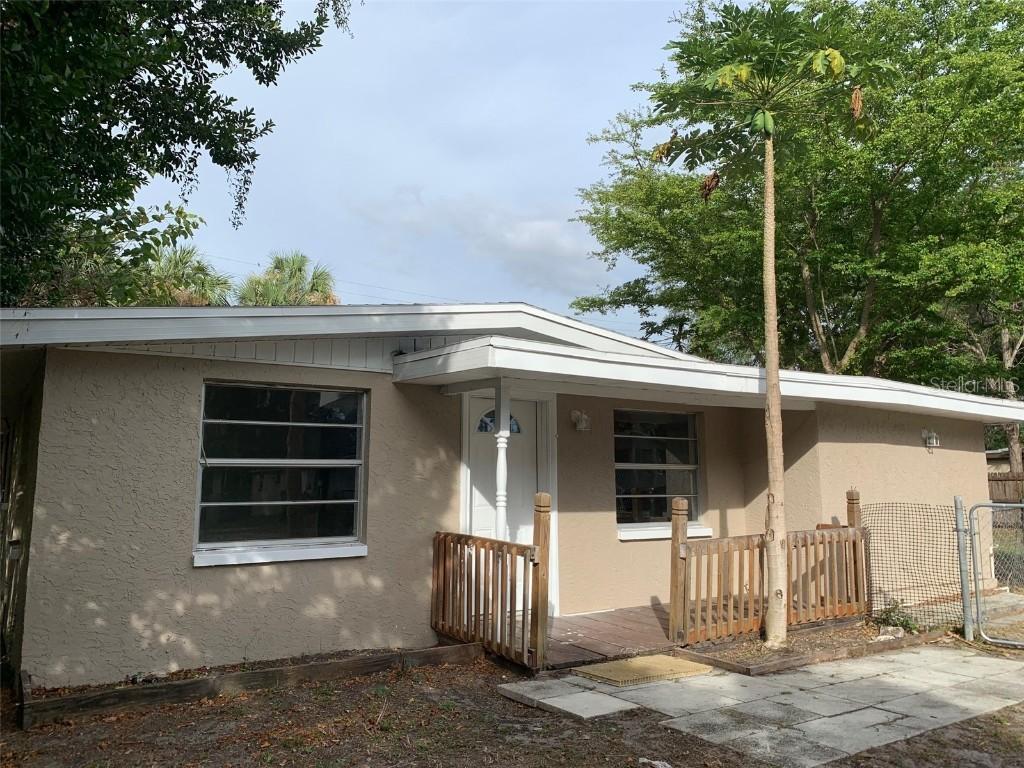 916 E 123rd Ave., Tampa, FL 33612