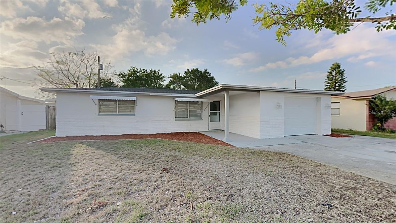 2351 Roselawn Dr., Holiday, FL 34691