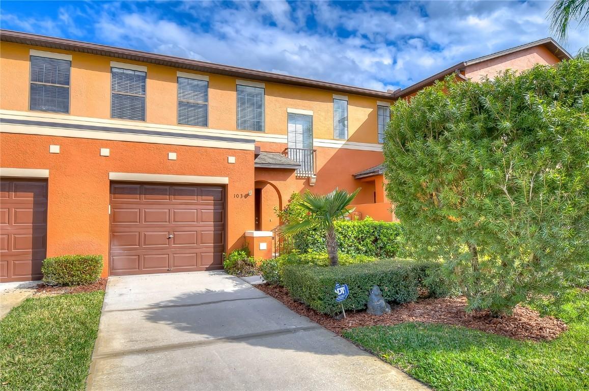 1034 Tullamore Dr., Wesley Chapel, FL 33543