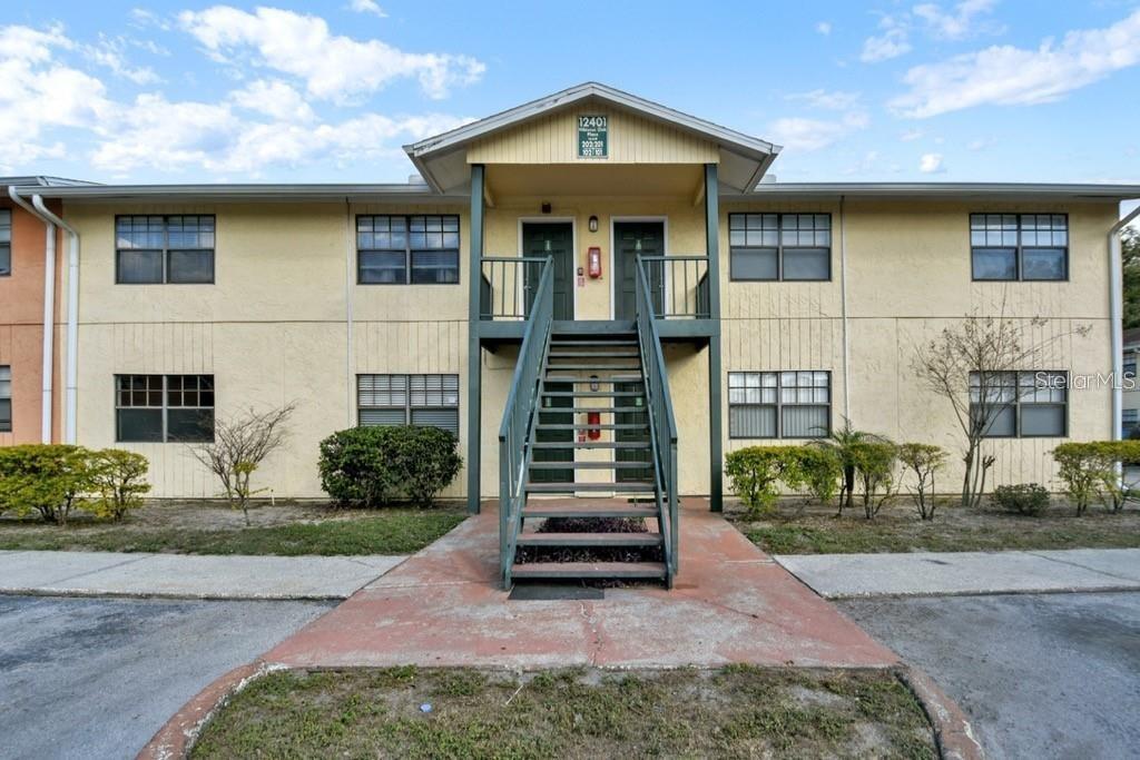 12401 Hibiscus Oak Pl. #202, Tampa, FL 33612