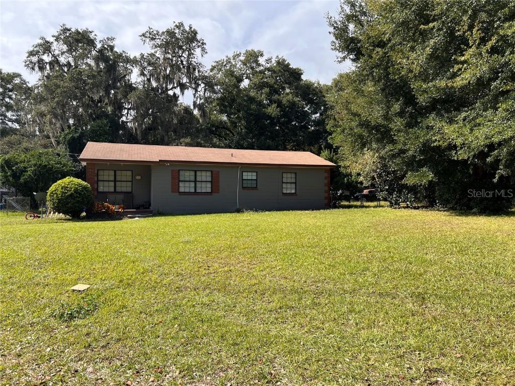 13747 3rd St., Dade City, FL 33525