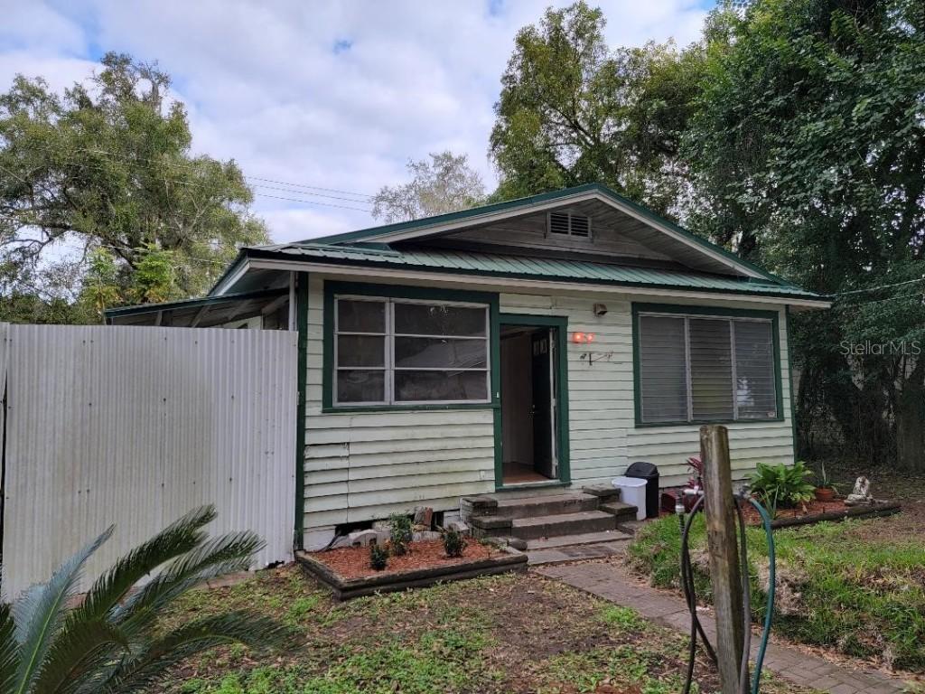 38030 Howard Ave., Dade City, FL 33525