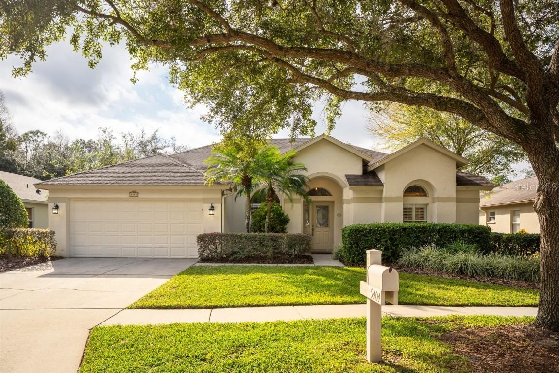 9404 Hunters Pond Dr., Tampa, FL 33647