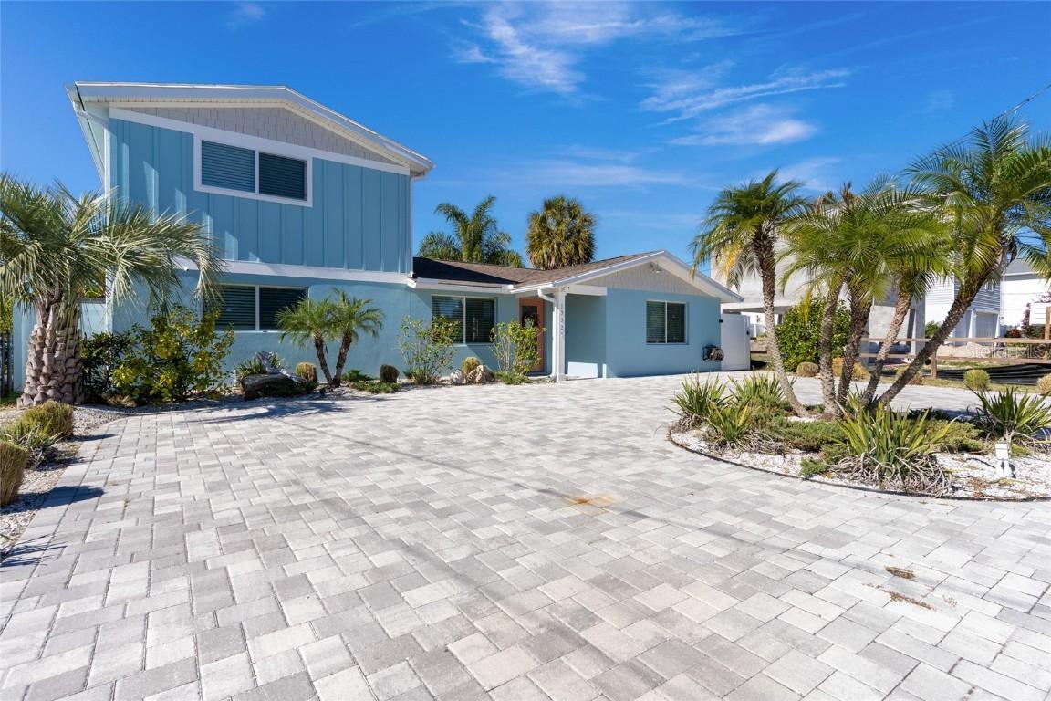 13327 Susan Dr., Hudson, FL 34667