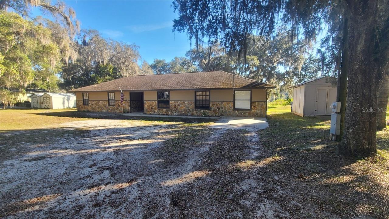 14010 Old Mission Rd., Dade City, FL 33525
