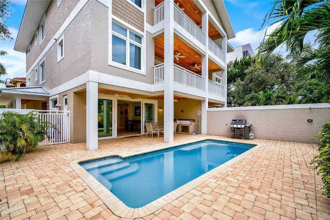 1204 Derby Ln., Sarasota, FL 34242