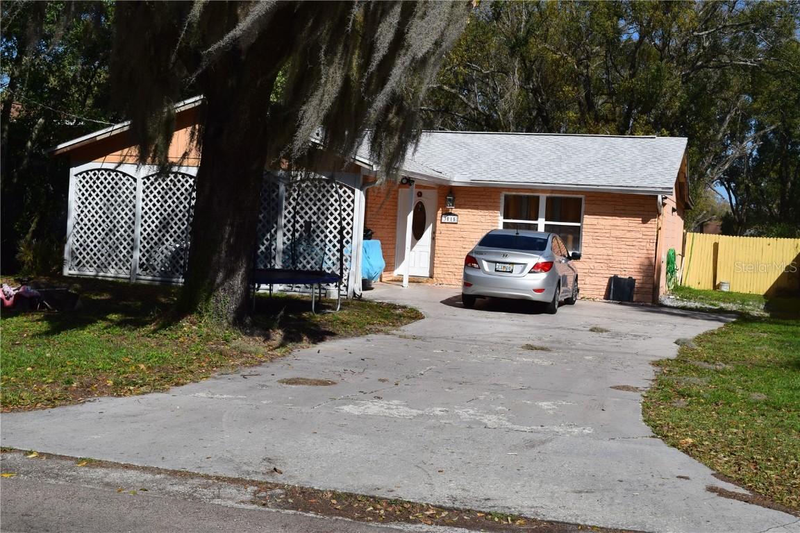 3015 W Sitka St., Tampa, FL 33614