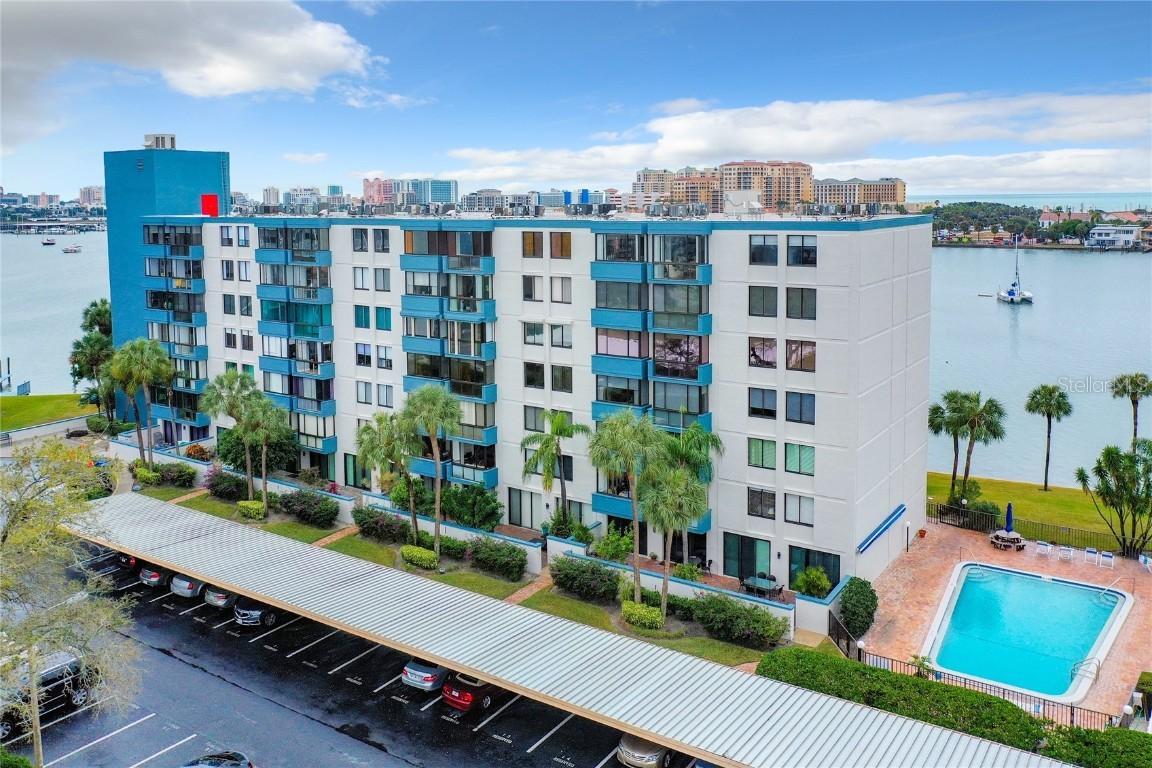 644 Island Way #204, Clearwater, FL 33767