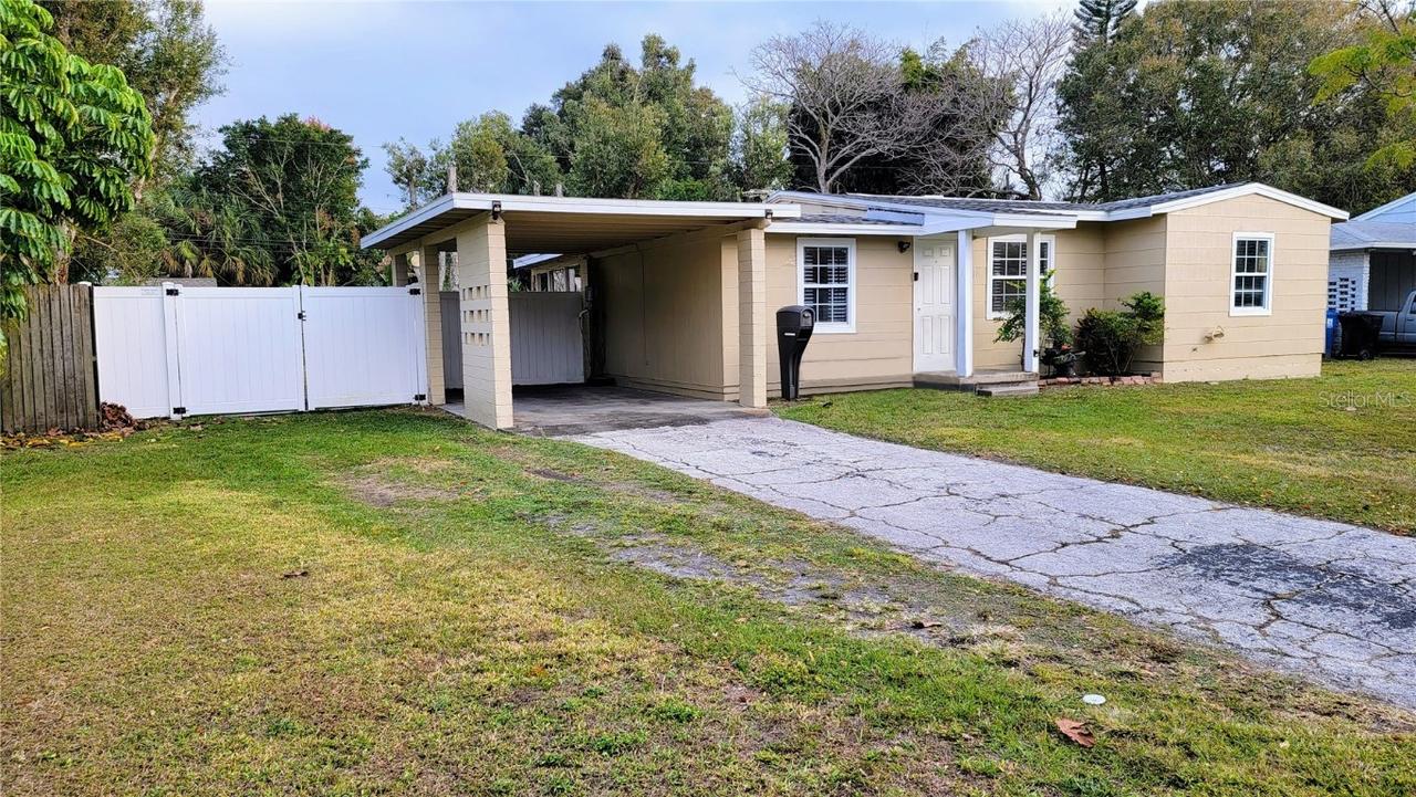1401 Winchester Rd., St Petersburg, FL 33710