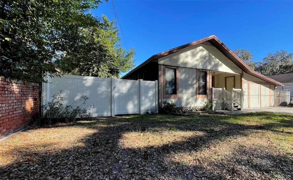 504 E Calhoun St., Plant City, FL 33563