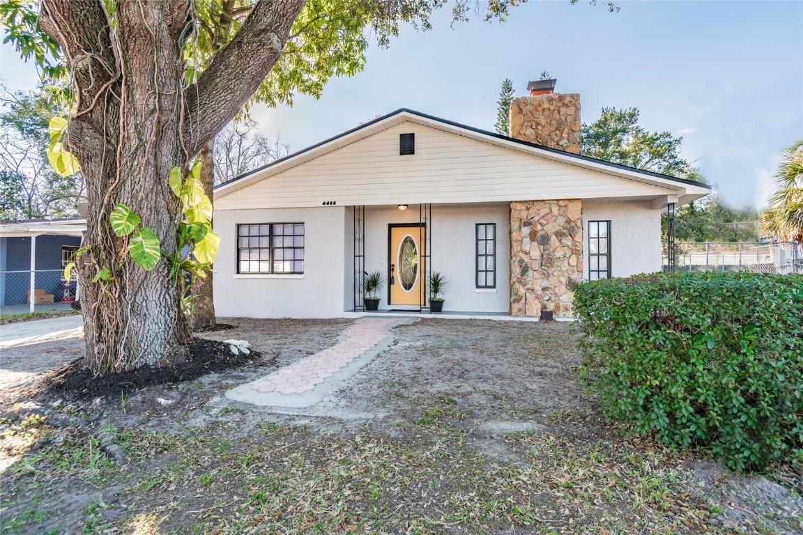 4408 Booker T Dr., Tampa, FL 33610