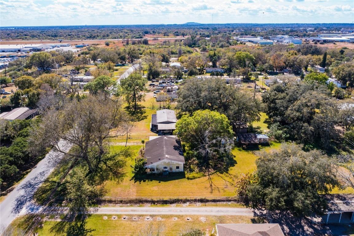 2331 Dawn Heights Dr., Lakeland, FL 33801