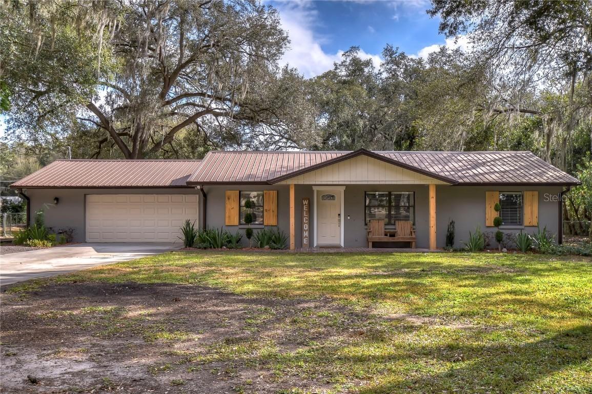 303 N Saint Cloud Ave., Valrico, FL 33594