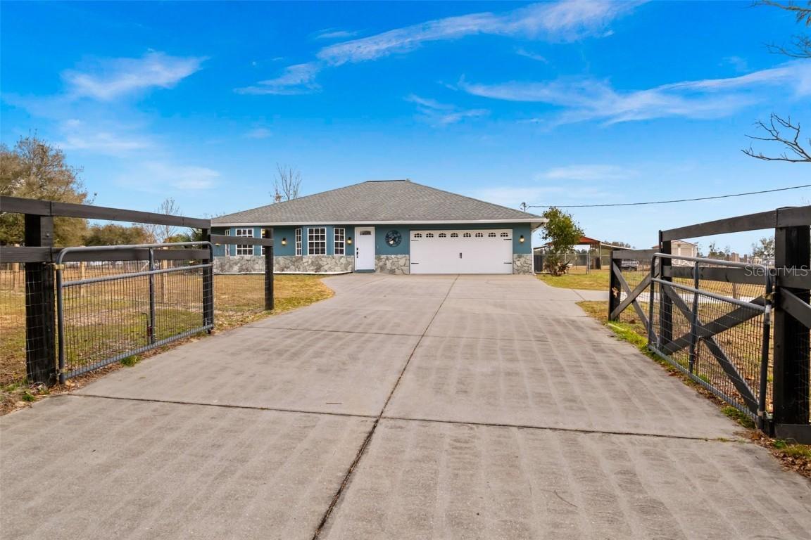 2062 W Noble St., Lecanto, FL 34461