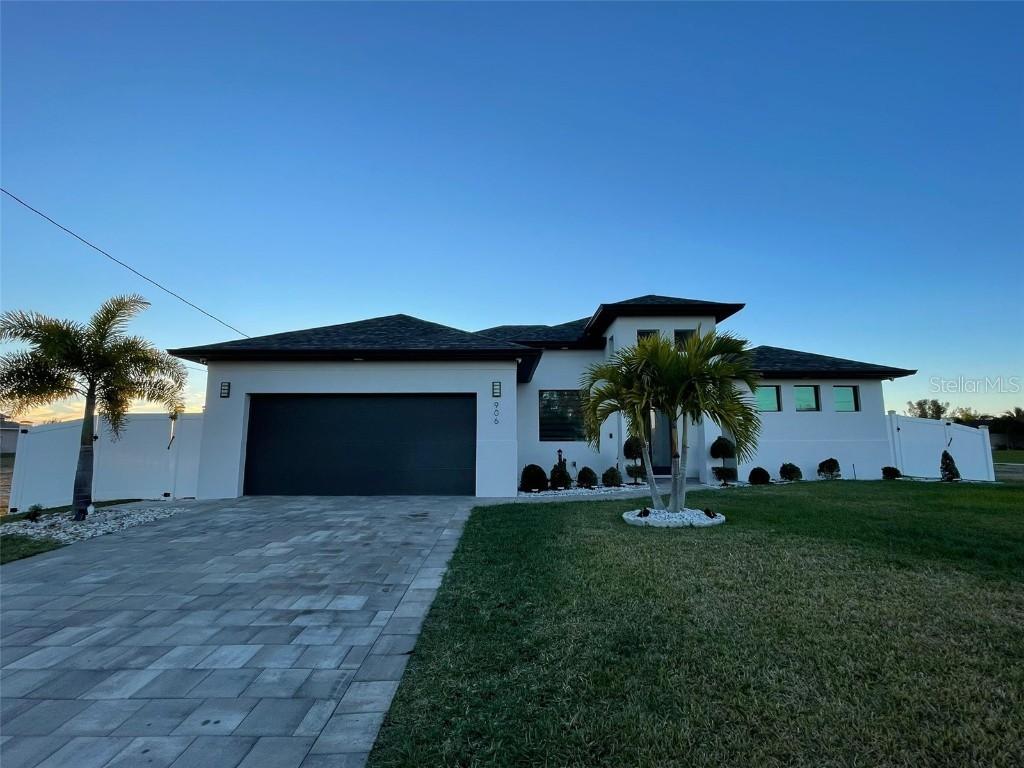 906 NW 38th Ave., Cape Coral, FL 33993