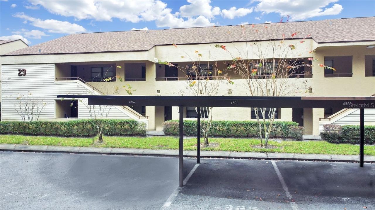 4963 Puritan Cir. #422, Tampa, FL 33617