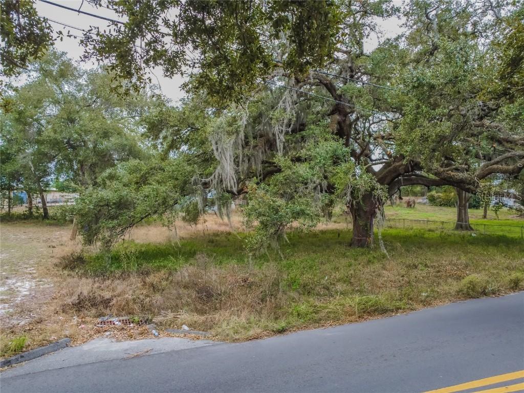 4623 E Lake Ave., Tampa, FL 33610