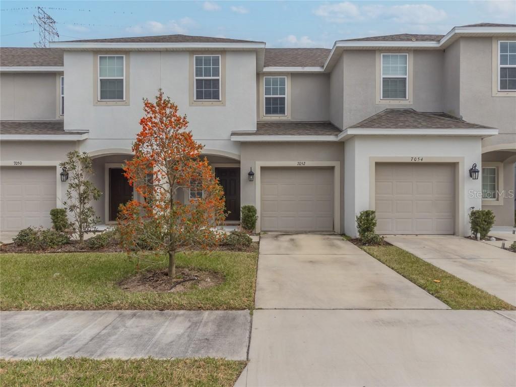 7052 Grand Elm Dr, Riverview, FL 33578