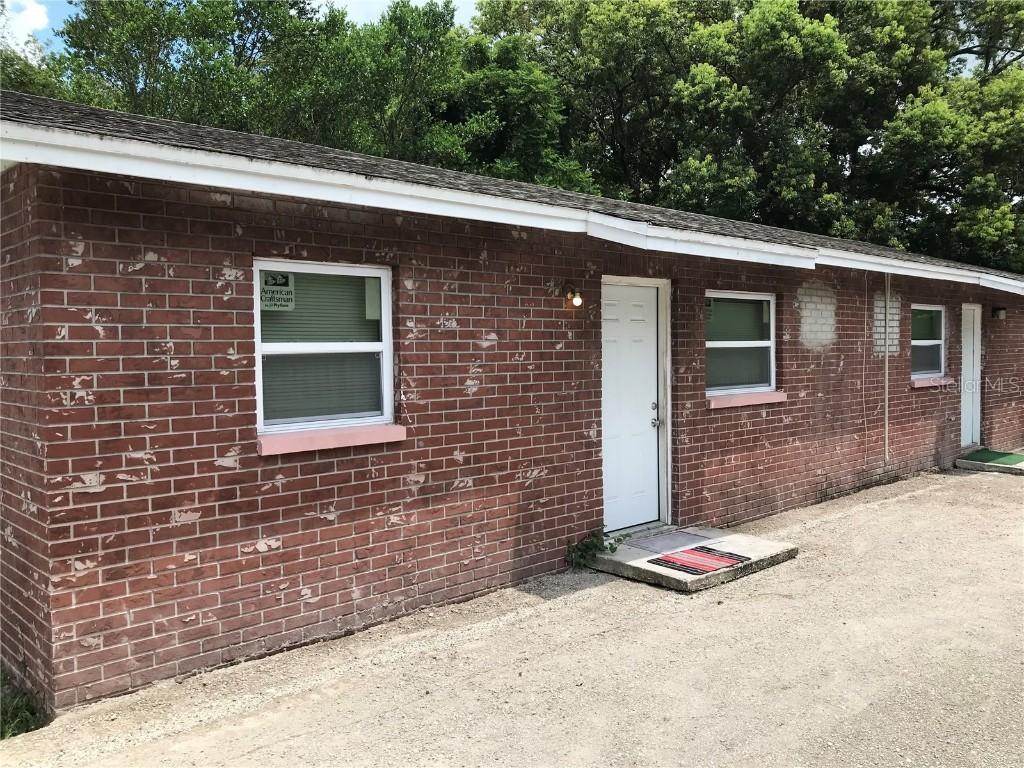 1415 E 98th Ave., Tampa, FL 33612