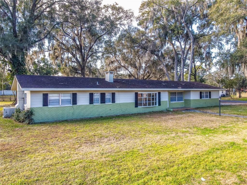 38818 9th Ave., Zephyrhills, FL 33542