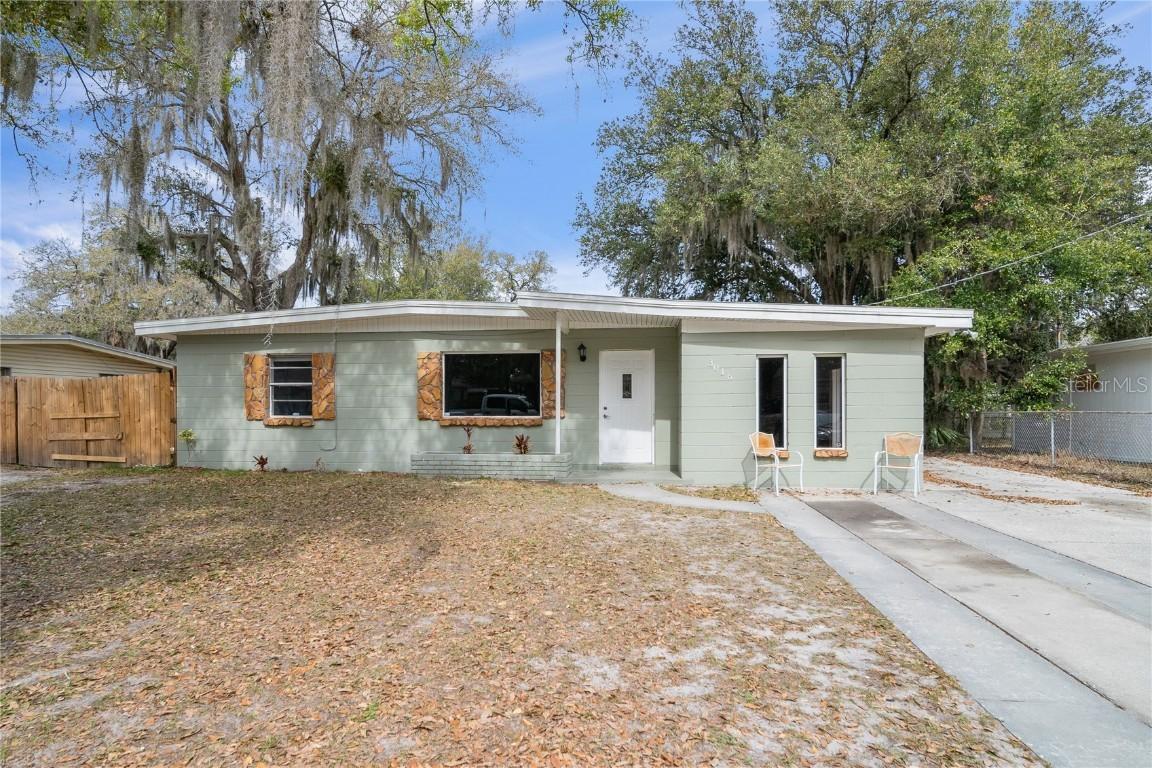3016 E Norfolk St., Tampa, FL 33610