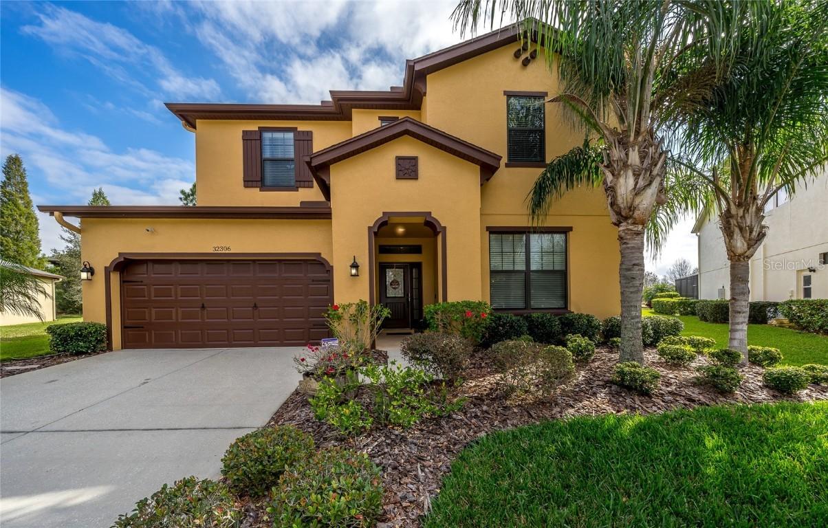 32306 Garden Alcove Loop, Wesley Chapel, FL 33545