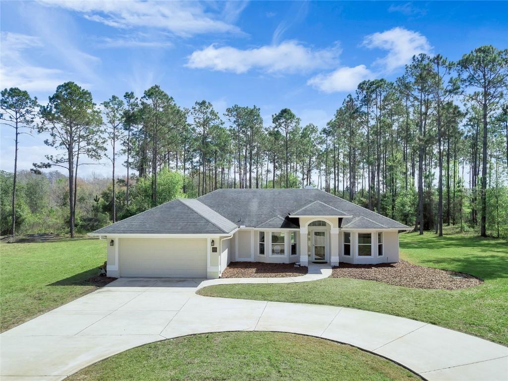 8354 Wild Flower Ave., Groveland, FL 34736