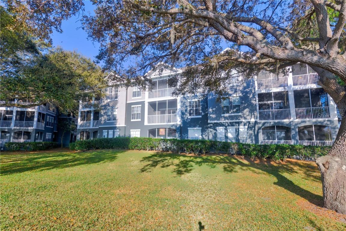 1203 High Hammock Dr. #304, Tampa, FL 33619